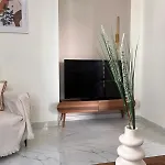 Апартаменты Modh Centre - Modern Design Oasis *