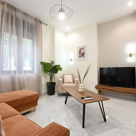 Apartament Modh Centre - Modern Design Oasis Patras