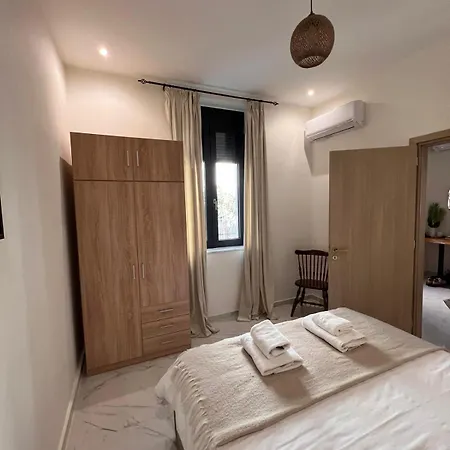 Modh Centre - Modern Design Oasis * פאטרה
