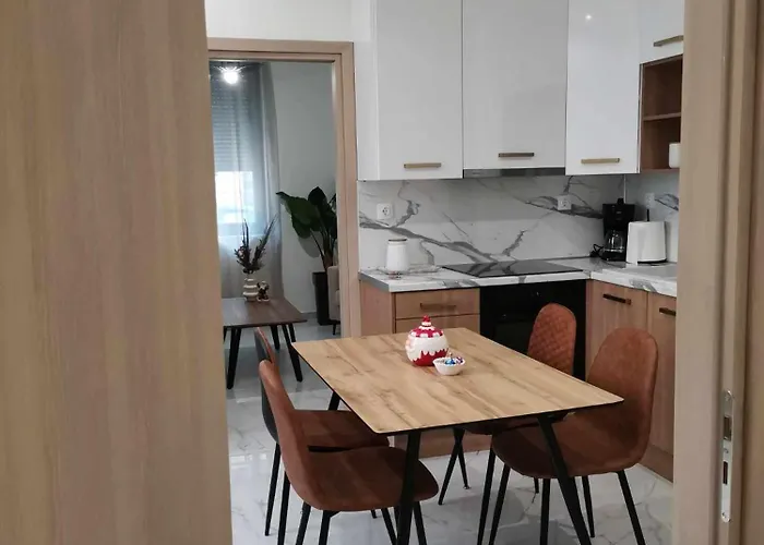 Modh Centre - Modern Design Oasis Патра